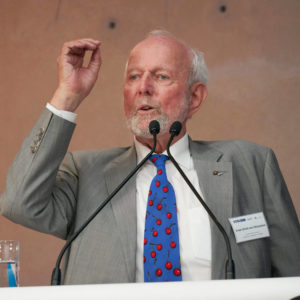 Prof. Ernst Ulrich von Weizsaecker betont die Dringlichkeit einer neuen Aufklaerung. VDW Symposium Wir sind dran 2019