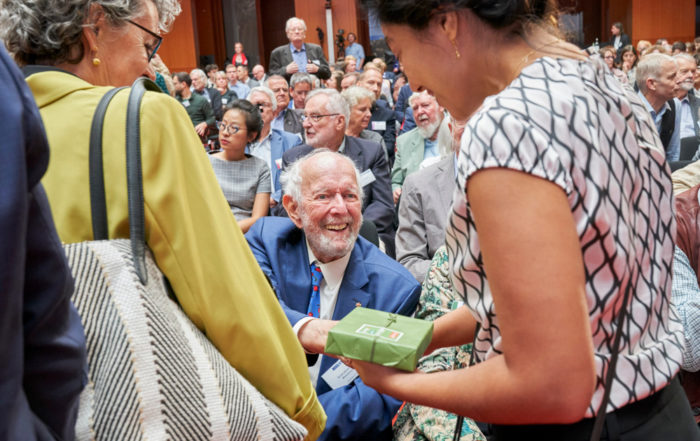 Ernst Ulrich von Weizäcker in Menge Symposium VDW